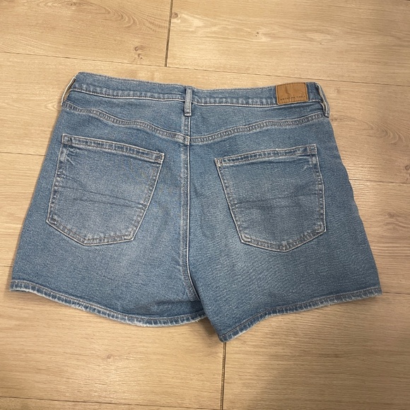American Eagle shorts - Picture 4 of 4